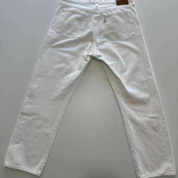Levi's Jeans Womens 31 (31x26.5) White Denim Wedgie Straight Button Fly - Picture 3 of 5